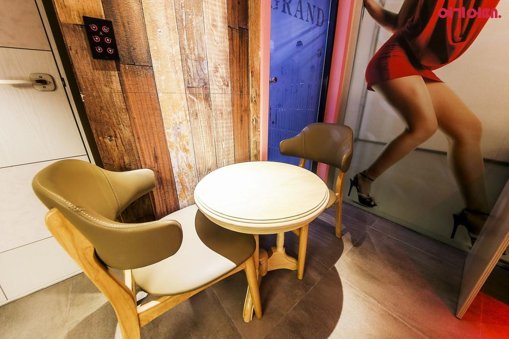 Goodstay Grand Motel Чхунчхон Экстерьер фото